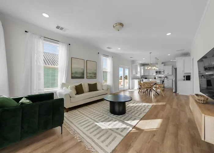 Doodle Dunes By Youngs Suncoast Holiday home