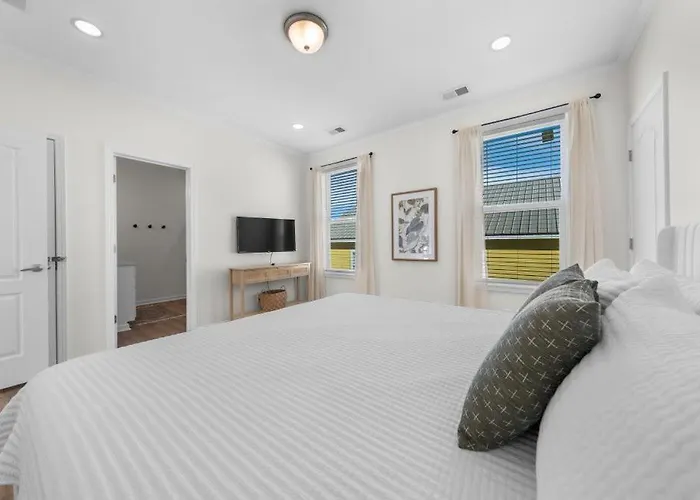 Doodle Dunes By Youngs Suncoast Holiday home *